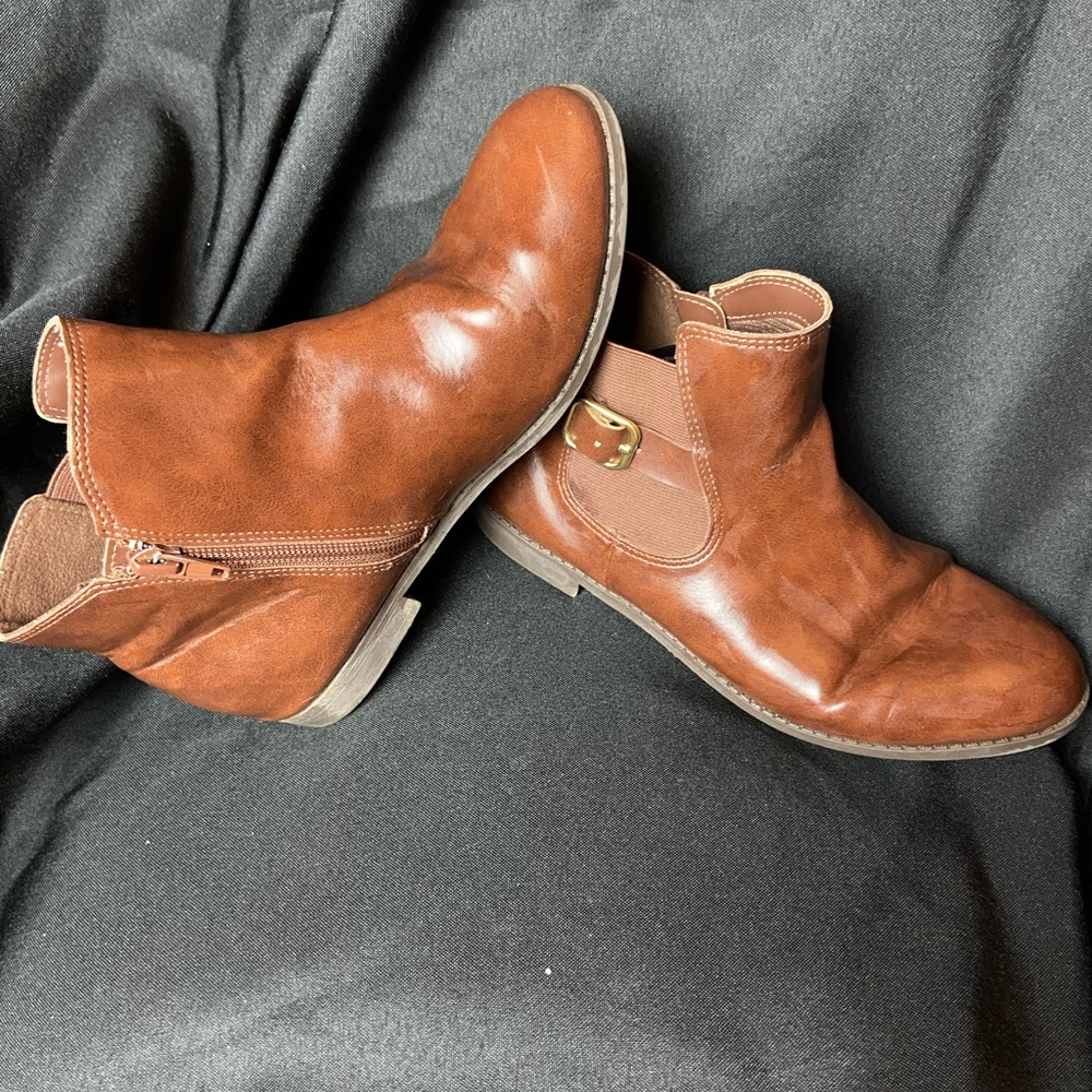 Brown ankle boots